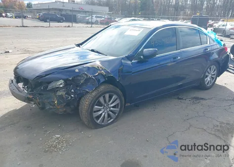 2012 Honda Accord 2.4 Ex-L z USA, uszkodzony, nr VIN 1HGCP2F82CA119699